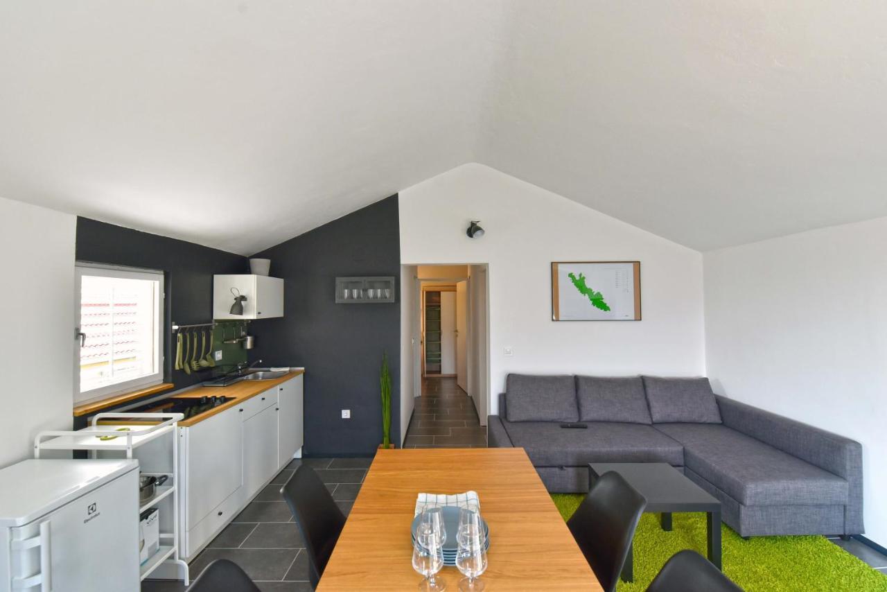 Apartmani Vinetan Betina  Zewnętrze zdjęcie