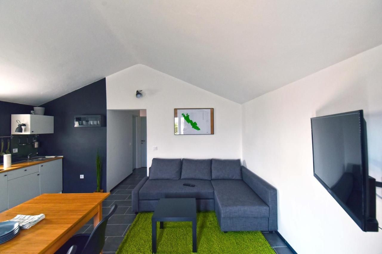 Apartmani Vinetan Betina  Zewnętrze zdjęcie