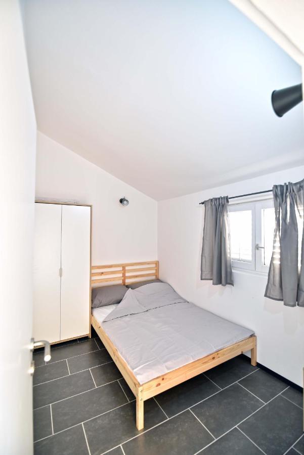 Apartmani Vinetan Betina  Zewnętrze zdjęcie