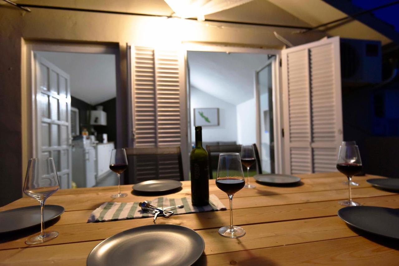 Apartmani Vinetan Betina  Zewnętrze zdjęcie