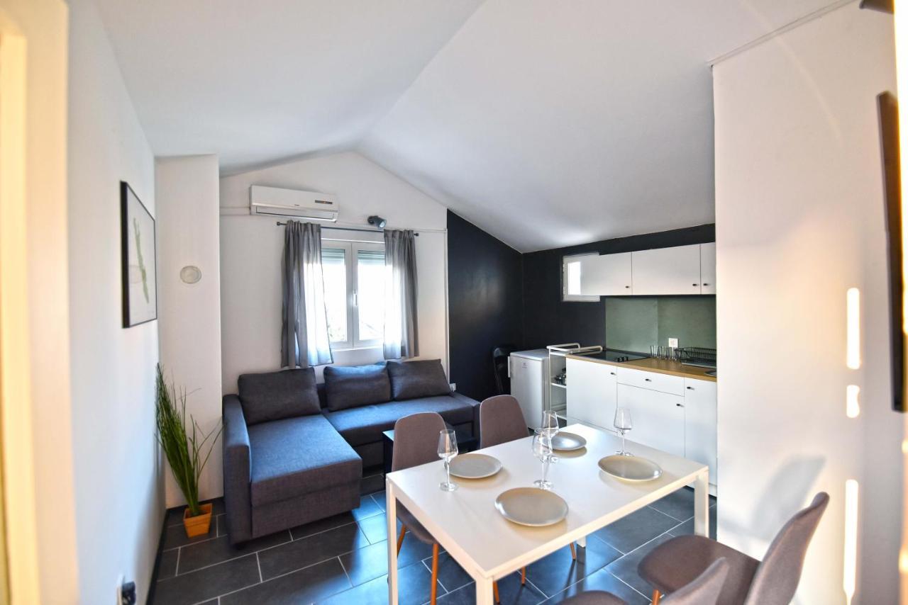 Apartmani Vinetan Betina  Zewnętrze zdjęcie