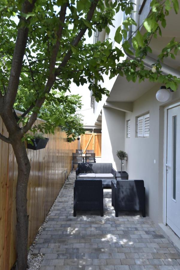 Apartmani Vinetan Betina  Zewnętrze zdjęcie